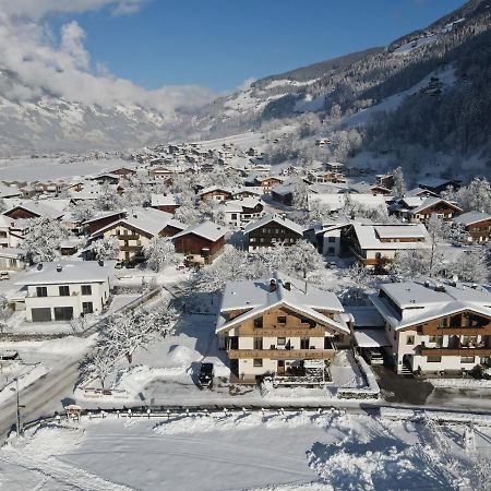 Ferienwohnungen Egger Mayrhofen Esterno foto