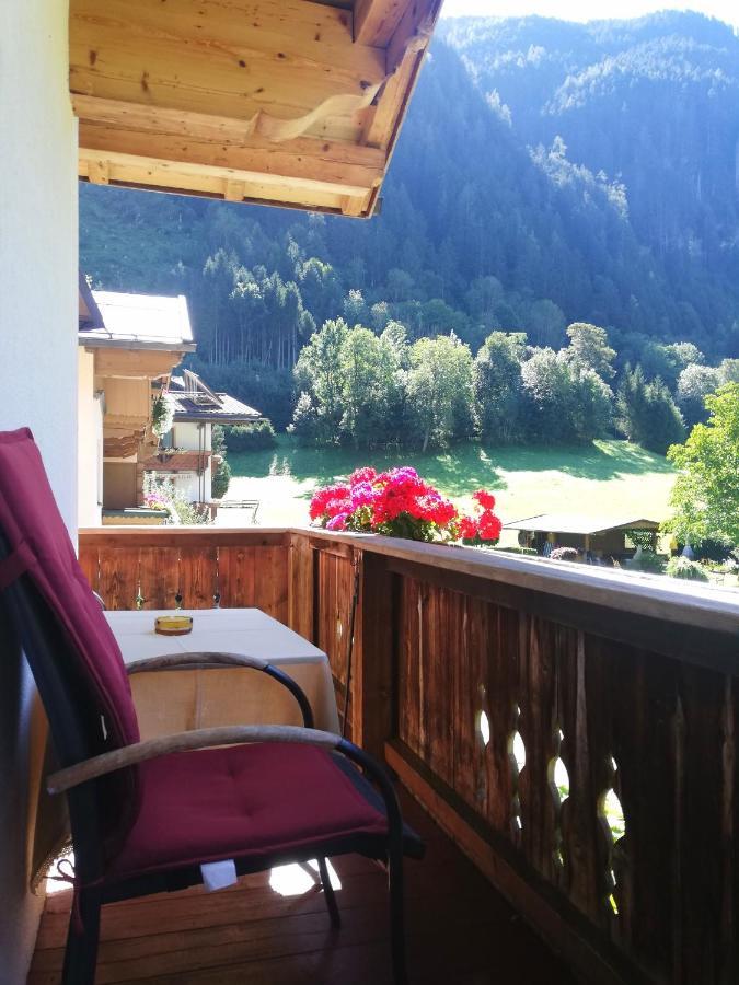 Ferienwohnungen Egger Mayrhofen Esterno foto