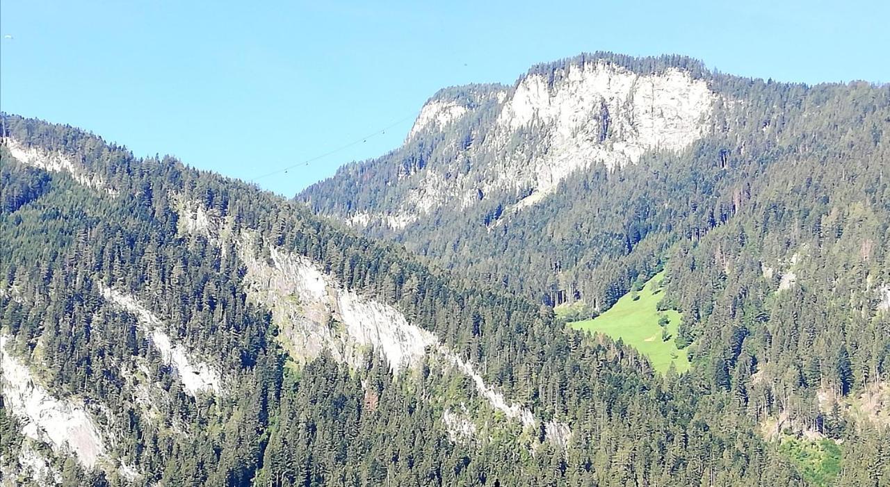 Ferienwohnungen Egger Mayrhofen Esterno foto